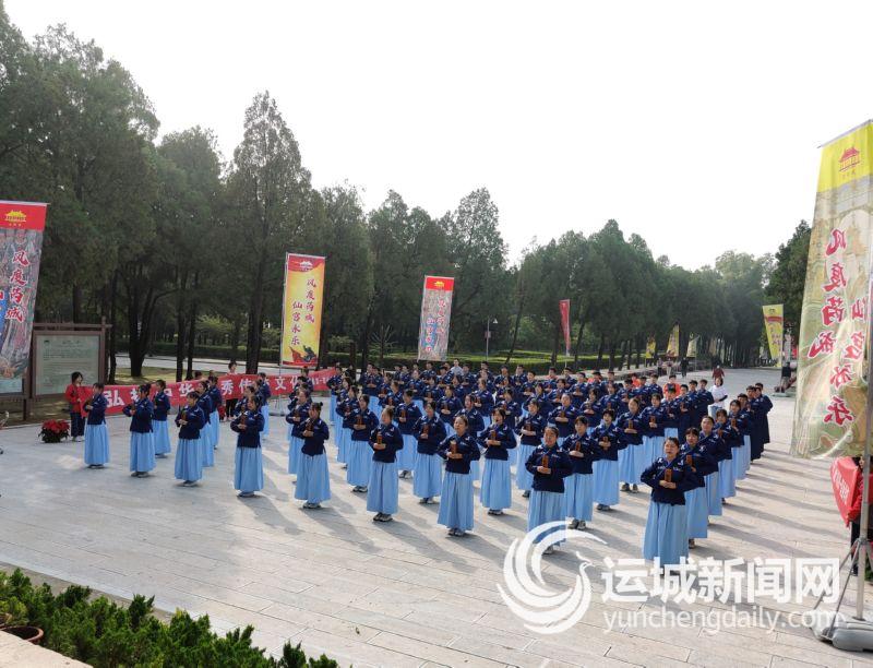 五彩假期 快乐成长——我市青少年学生国庆期间开展丰富多彩的社会实践活动