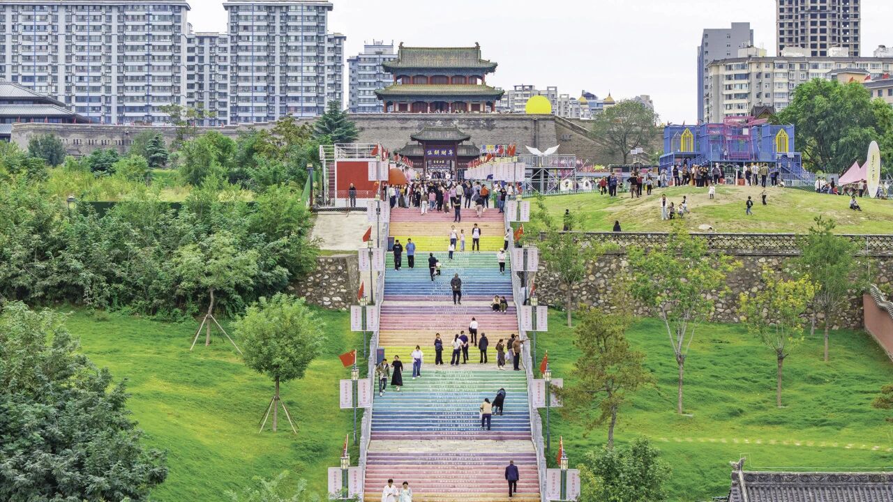 文化“赋彩” 旅游“升温” ——我市国庆中秋假期文旅市场观察之二