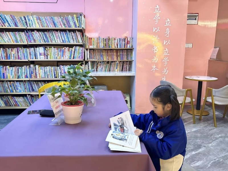 380e681880b64d29ad06eda44be1d0f0~tplv-tt-origin-web_gif